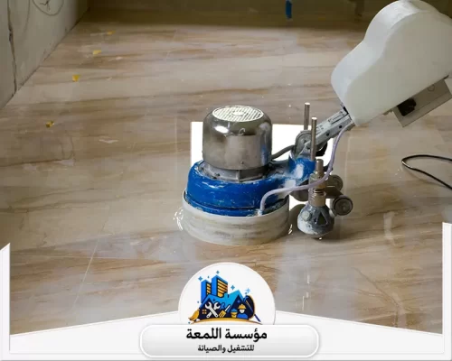 نعتمد على تنظيف السيراميك بطرق احترافية تعيد لمعانه وتزيل الترسبات بفاعلية في جميع المساحات.