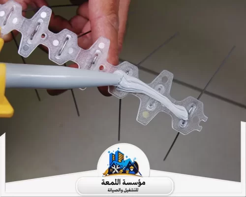 طارد حمام للأسطح بالرياض 0502971730 شركة اللمعة أفضل الحلول الذكية لطرد الطيور وحماية المباني.